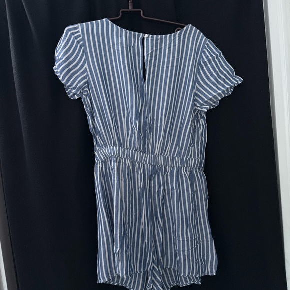 Hollister Striped Blue and White Romper - Picture 5 of 5